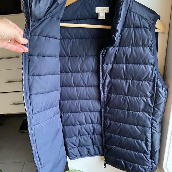 J.Crew vest. Navy blue. Like new, hardly worn. - Picture 2 of 5